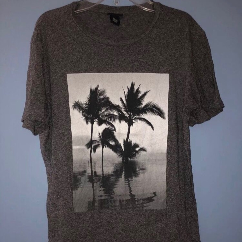Mens H&M T-Shirt Size Small